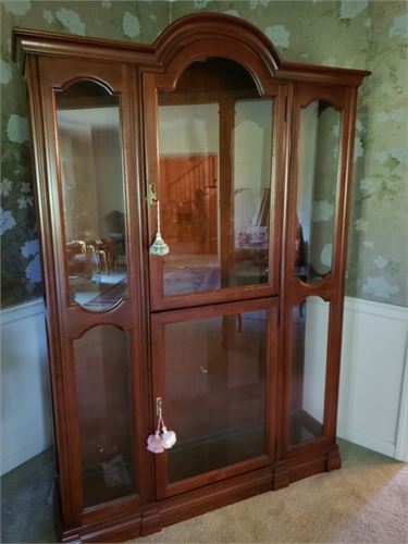 Large Lighted Display Cabinet Large Lighted Display Cabinet